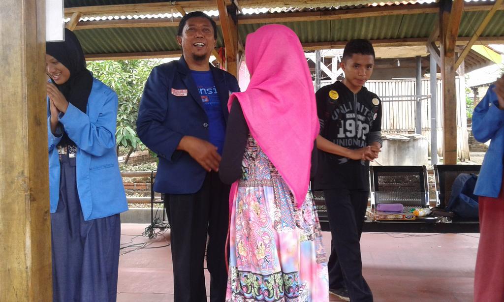 from SPEECH :
- Hani Budi Lestari 💕