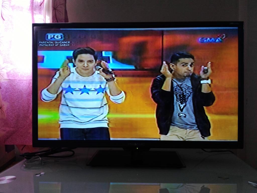 sam_yg's tweet image. #onThatNote RT @MaiDen16_Baguio: Double Pabebe Wave! Haha. Cute!

@sam_yg @aldenrichards02 

#ALDUBMoreThanWords