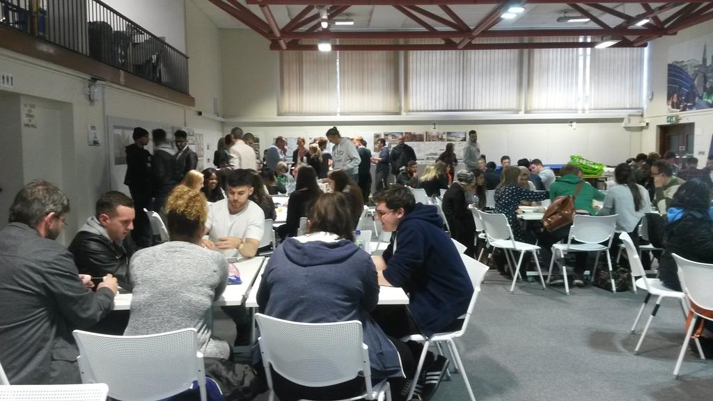 ajcassady_14's tweet image. Fantastic day yesterday meeting and talking to @SOBE_Salford first years #salfordwelcome #schoolrep