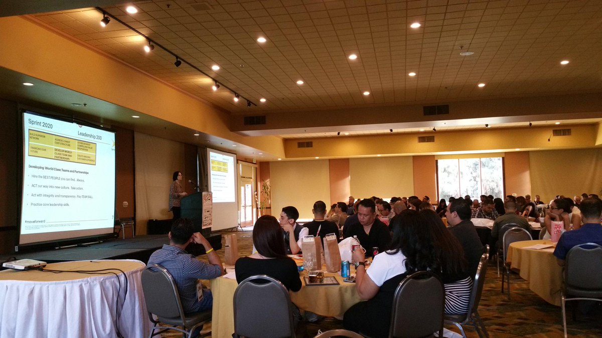 luisthetrainer's tweet photo. Closing comments from @blee01 at retail meeting. Thanks for the opportunity to be a part of today! #LALVRetailFun http://t.co/GCaXRnw5hl