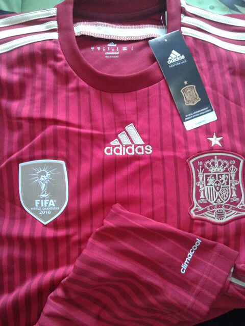 <a href="/LennonNMe/">LNM</a>   <a href="/JerseyHeubeuls/">Akang Jersey</a>  #Jersey4Sale #615 Wts SPAIN HOME 14/15 size SML, bnwt,harga 200K, SMS/WA 08118867300