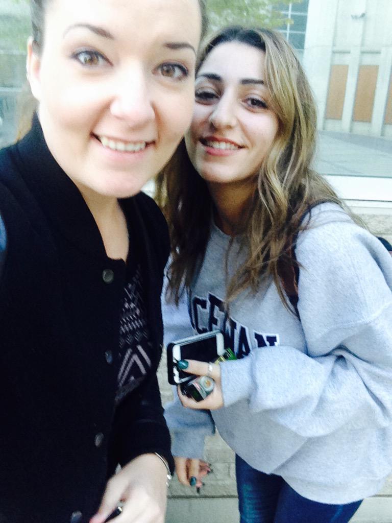 MooreMariah41's tweet photo. Israa says "student life at MacEwan means being comfortable." And I agree! 👏🏻 #griffpride #bcsc202a #amandaandmariah http://t.co/MxpouoicBG
