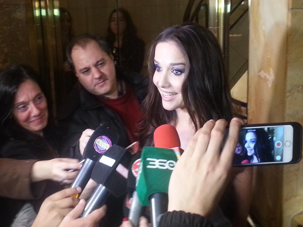 mkgallicchio's tweet photo. #GalaAnualSolidaria @casadelteatrook en @AlvearPalace @Natalia_Oreiro @CaroPapaleo @EnriquePinti_ok @ingridgrudkeok http://t.co/ZTfKK2BtaE