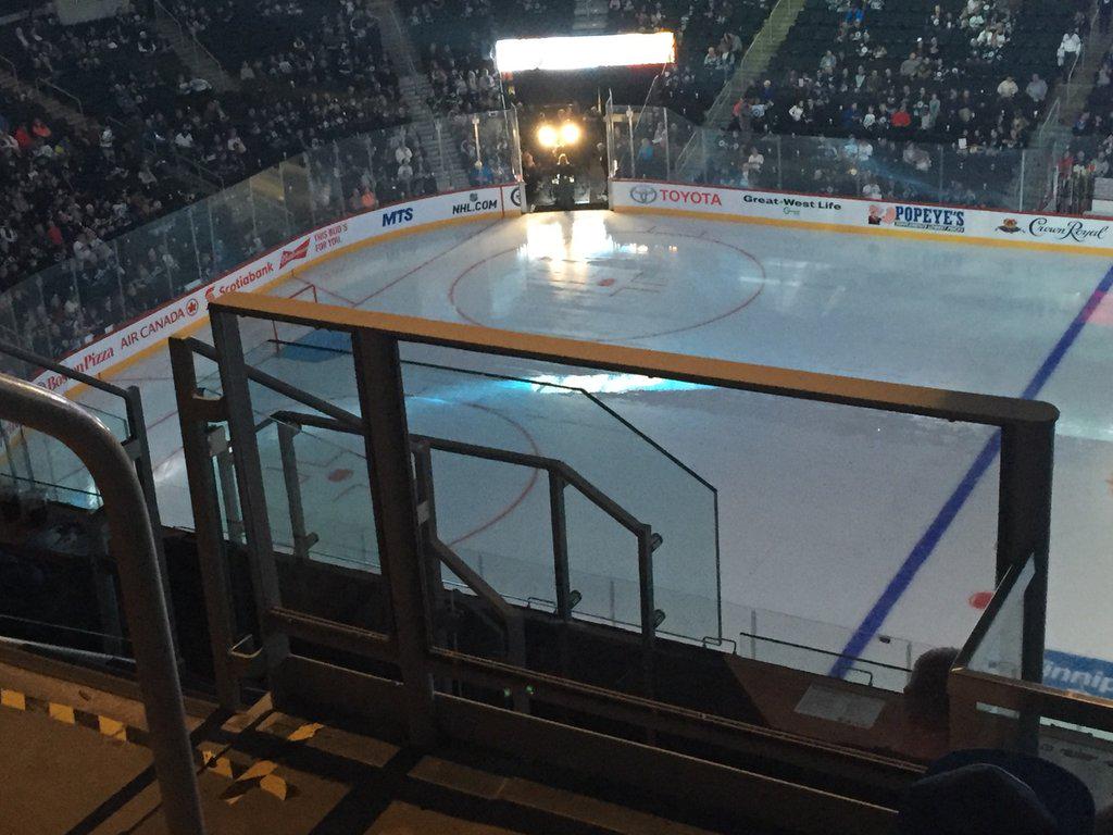 goldalinger's tweet image. So called "improvements" to @mtscentre aren't beneficial for all @NHLJets #obstructedview #poordesign