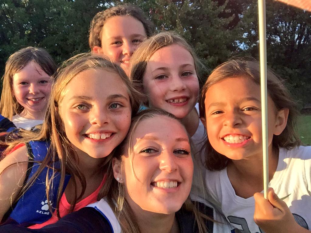 rachaeldemaris's tweet image. I ❤️ my girls #Vitesse