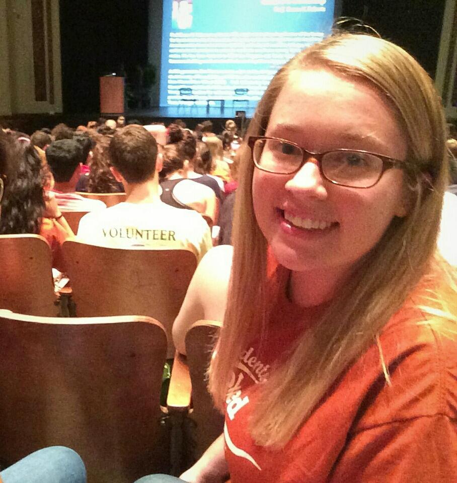 hunnybeehound's tweet photo. University Lecture Series
@GIH_UGS303 #angelutclass http://t.co/wqDNI26jip