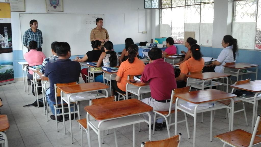 CulturaNapo's tweet photo. #Napo #Archidona, iniciamos el Laboratorio de Escritura Creativa  #Lec2015. Todo por la Cultura. @Cultura_Ec http://t.co/lpMPQR9UBi