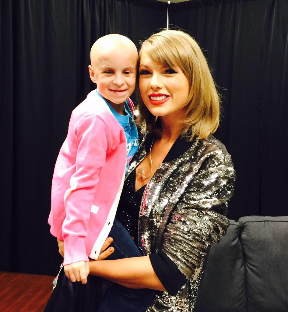 Jacobs71's tweet photo. . It speaks volumes that @taylorswift13 took the time to give kids a memory they can cherish in KC. #TaylorMetJordan http://t.co/xQNb3Dj3PU