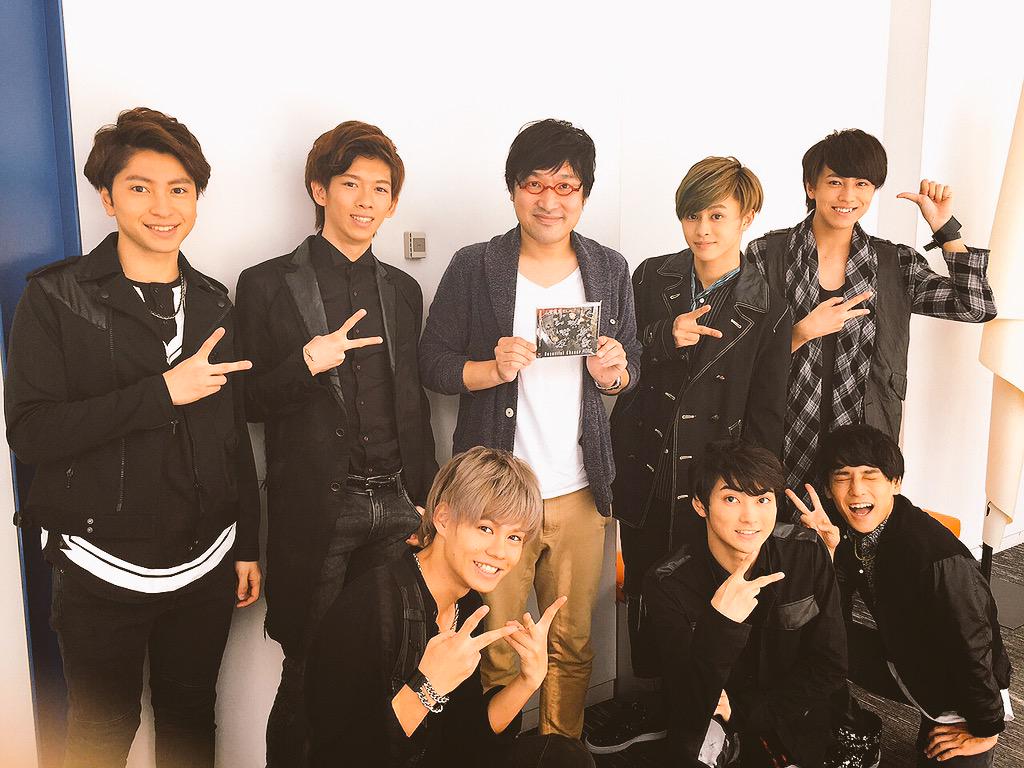 sd_bt's tweet photo. 「スッキリ!!」終了後になぜか山里さんとバッタリ遭遇wwでパシャリ☆ http://t.co/vEGfhsEWu4
