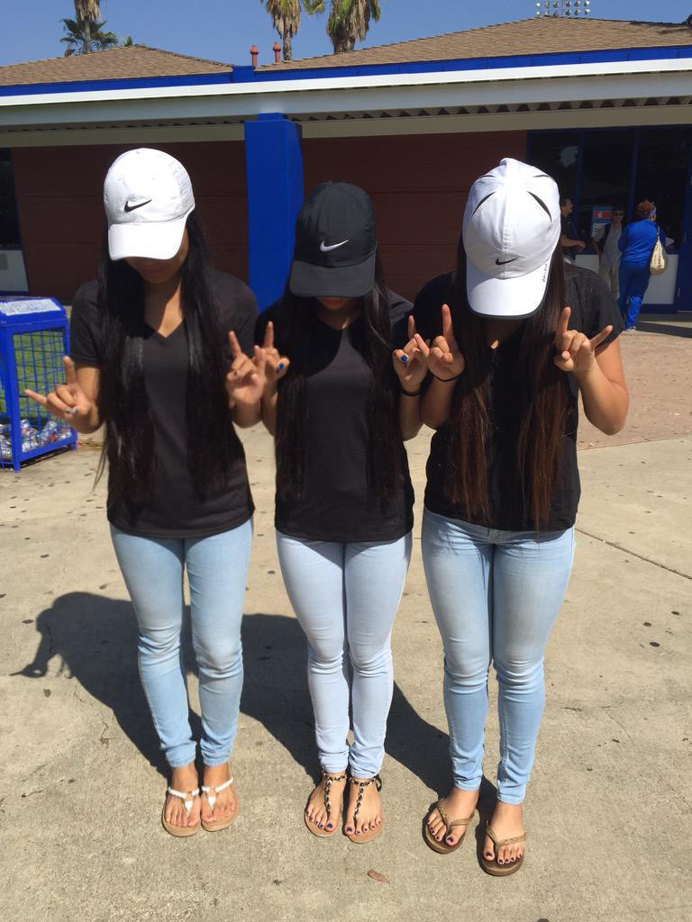 plantishe's tweet photo. JAMIE WOULD WEAR A BLACK HAT😂 #CRUMPCREW #MEX3 http://t.co/N5NZ6ecA59
