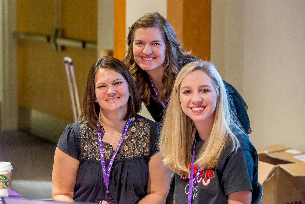 RSparks4kids's tweet photo. Great group of #AAGC2015 educators working to benefit gifted students @nmnaro323 @dylanfern @MVESGRC http://t.co/ZV7beaX781