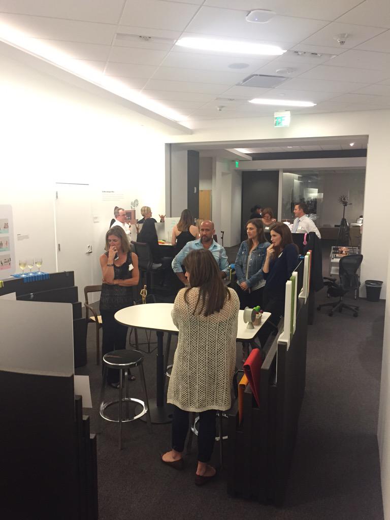 kelsy_obrien's tweet image. Creating hack able spaces #metaform