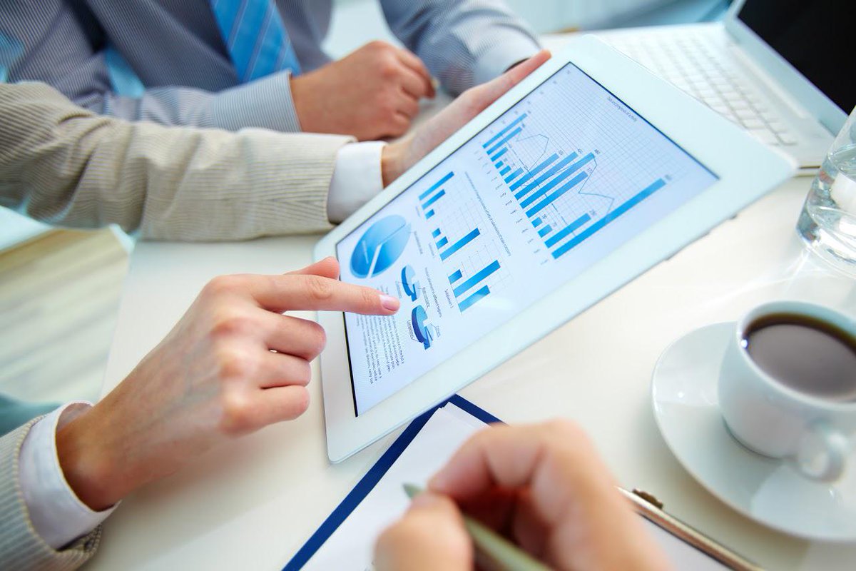 Keytradebank's tweet photo. #KEYPLAN blinkt op 5 punten uit in vergelijking met andere periodieke beleggingsplannen http://t.co/2mWWVMNkWc http://t.co/GWn03iZPIv