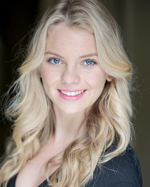 resculptstudio's tweet photo. A lovely job in for New Graduate @KieraMarn! News to follow soon. #congratulations #firstprojob @BirdCollegeUK http://t.co/m31kMqTrPi