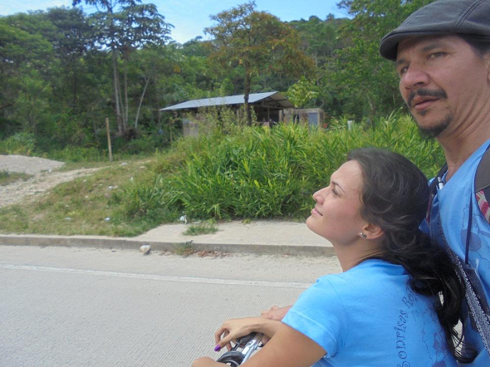 EyverML's tweet image. En el Pie de Monte Andino Amazonico Unidos @Bicimovida con #SOSCambioClimatico Con Monica Via @OritoPutumayo Yarumo