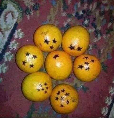 Alfreddkora10's tweet image. Amigos tranquilos!! Ya junte las esferas del dragon para evitar el #FinDelMundo los envidiosos dirán que son naranjas