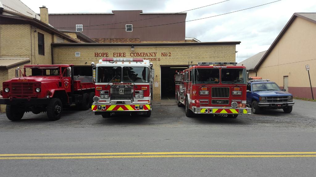 huntharris13's tweet image. #BrushTanker57 #Rescue57 #Engine57 #Brush57 #Thefleet