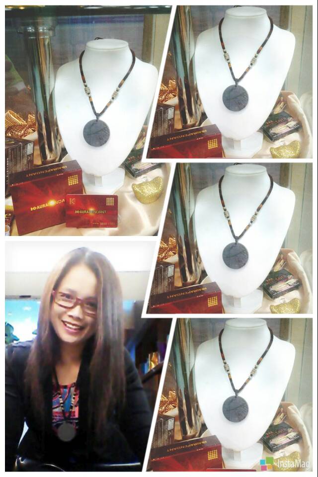 CalderaYasmine's tweet photo. Kalung pendant aura...dr k link..klung kesehatan..mnbh rsa prcya diri dan membantu dlm mnjlnkn aktivitas http://t.co/ahhJcVD7iU