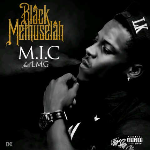 Cross_mic's tweet photo. M.I.C ft Lmg -Black Methuselah http://t.co/xxLAKxahHz @solidstarisoko @itslmg http://t.co/whG6T1uBvc