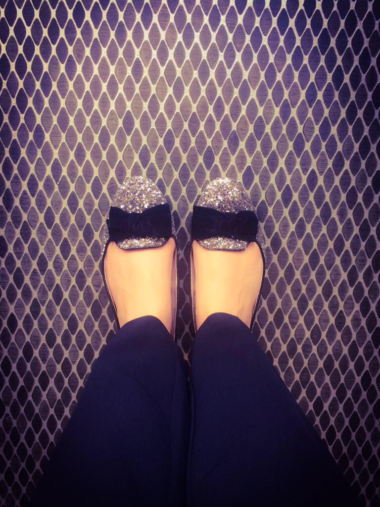 @EvilQueenJr [Hugs the shoe in his arms tighter]