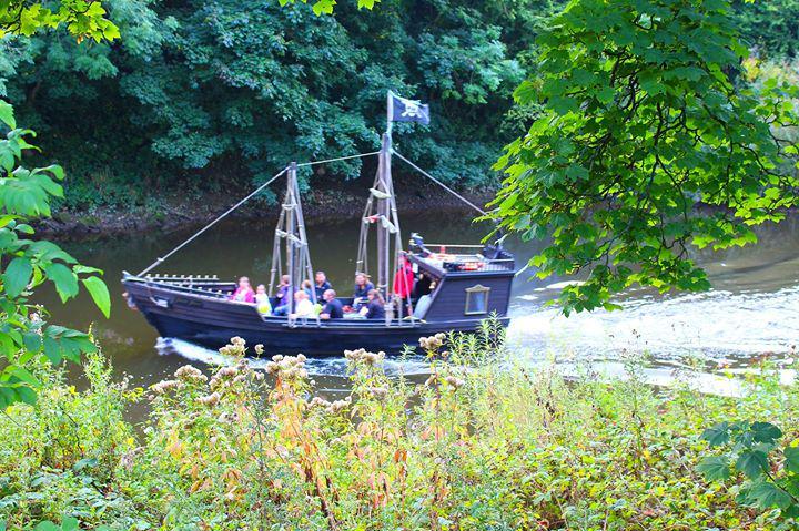 Pam (@pampodcastpromo) on Twitter photo 