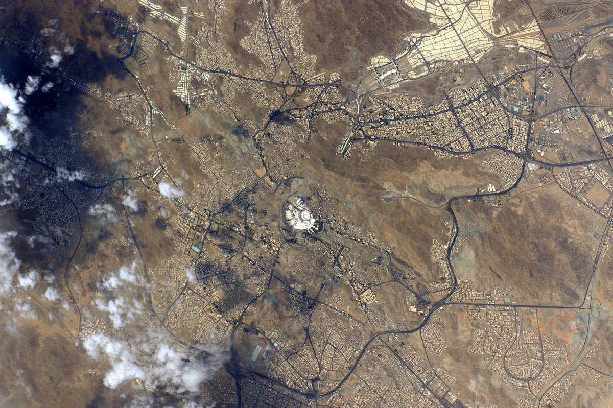 scott kelly on twitter goodmorning to the holy city of mecca