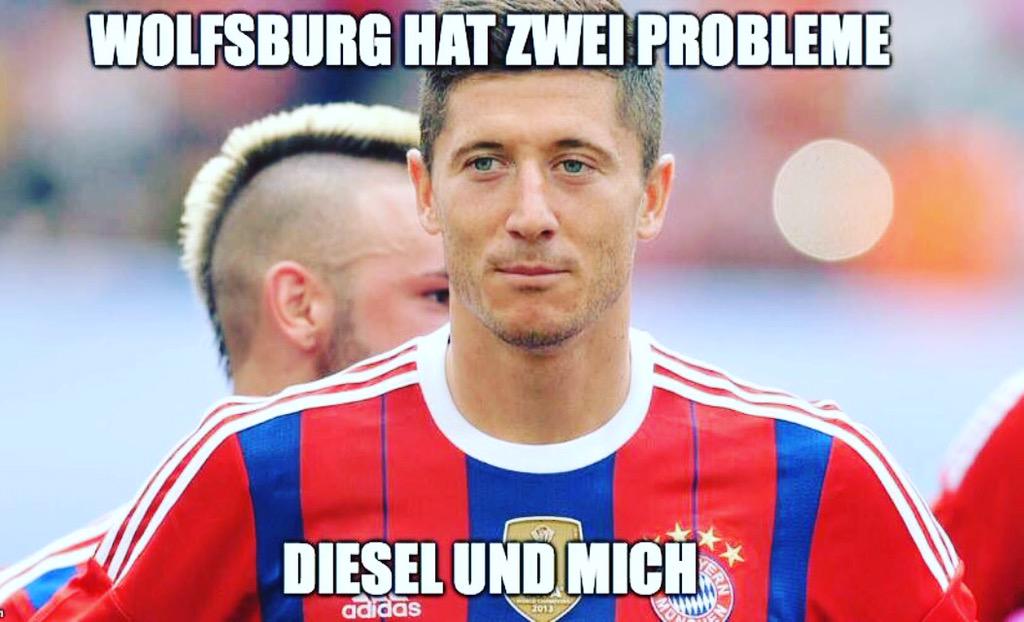 #dermitdemwolftanzt <a href="/Florian_Knoechl/">Florian Knöchl</a> <a href="/lewy_official/">Robert Lewandowski</a> <a href="/BILD_Bayern/">BILD FC Bayern</a>