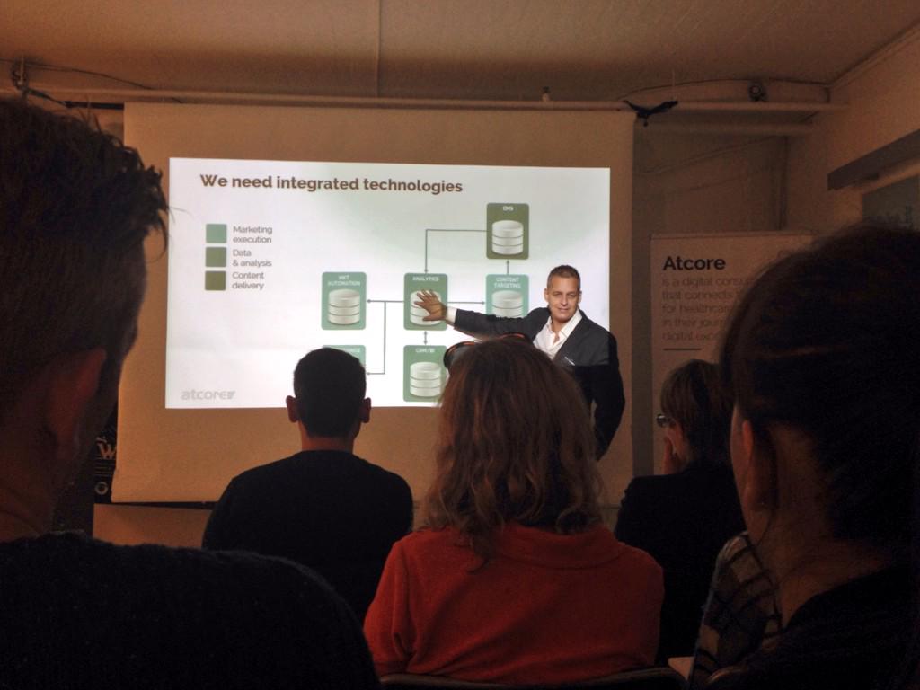 Vi holder morgenmøde om omnichannel-markedsføring. Missede du datoen? Så læs om det på atco.re/omni