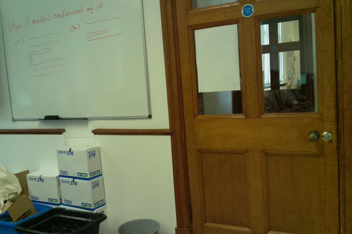 TweeterbotOundle tweet media