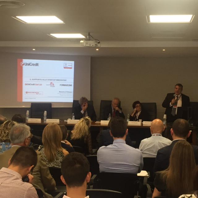 UniCreditEurope's tweet photo. #UniCredit partecipa a #Salerno alla #Borsadellaricerca #forSud - #UniCreditStartLab #startup https://t.co/6Xdxes7U3T http://t.co/aSJJvTpd0m