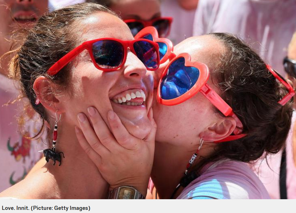 MetroUK's tweet photo. 11 reasons we should all celebrate #BiVisibilityDay http://t.co/NaLPq6nGuD http://t.co/dJdGqOrSnH