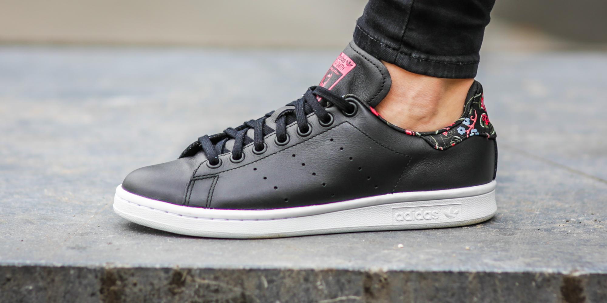 Foot Locker EU on "Release! adidas Originals Stan Smith 'Moscow pack now available in and online http://t.co/yvsJwR6DxC http://t.co/uMHPBZ1o2e" / Twitter