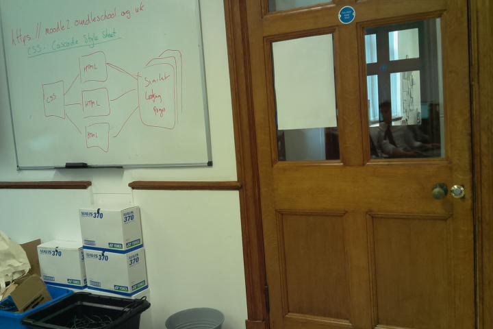 TweeterbotOundle tweet media