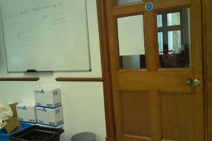 TweeterbotOundle tweet media