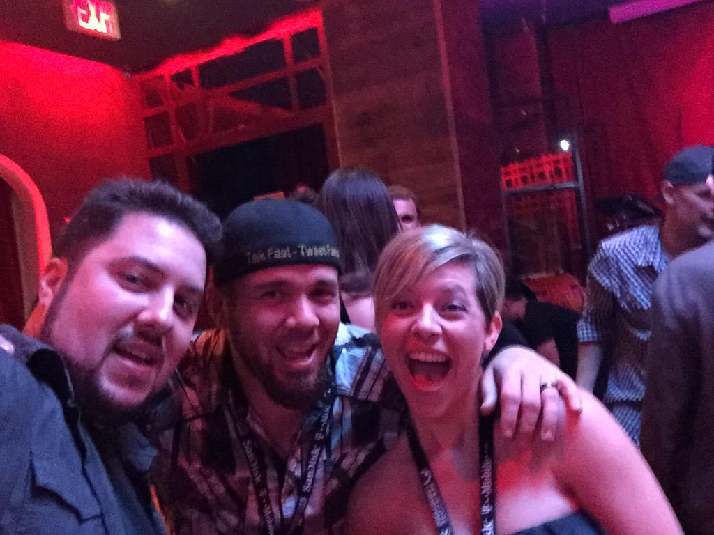 FrancisFarquad's tweet photo. So many Selfies last night! @iSocialFanz and @nyactor :) #nyscopeweek http://t.co/noXenlV6w4