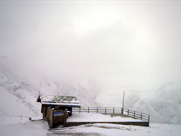 nevasport's tweet photo. Gracias a @infonieve por un precioso resumen de las nevadas en los Alpes: http://t.co/GfrBrRYa4m #GanasDeNieve http://t.co/0Uk3pIKzoh