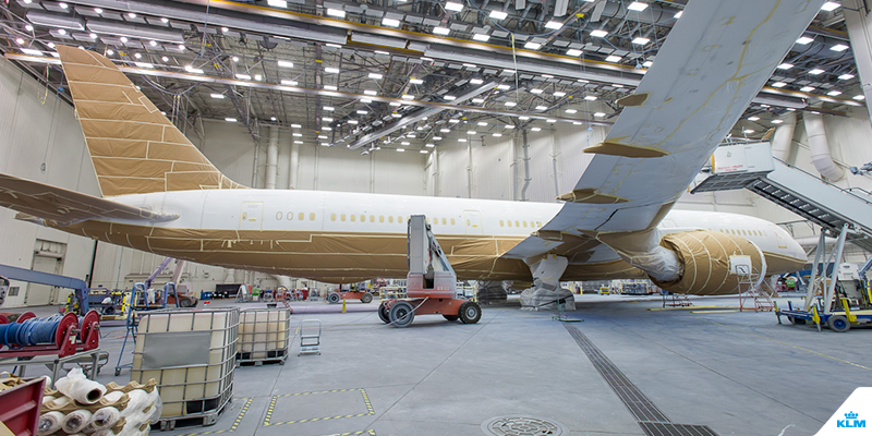 KLM's tweet photo. The first 787 Dreamliner in KLM livery! #workinprogress http://t.co/NzO1Mz4X1L