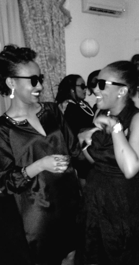 mimi_habibah's tweet photo. Happy Birthday Soul Sister ❤️ You're A Star & You'll Always Shine Bright ⭐️ #MsTweety http://t.co/DgPRUv5Sh3