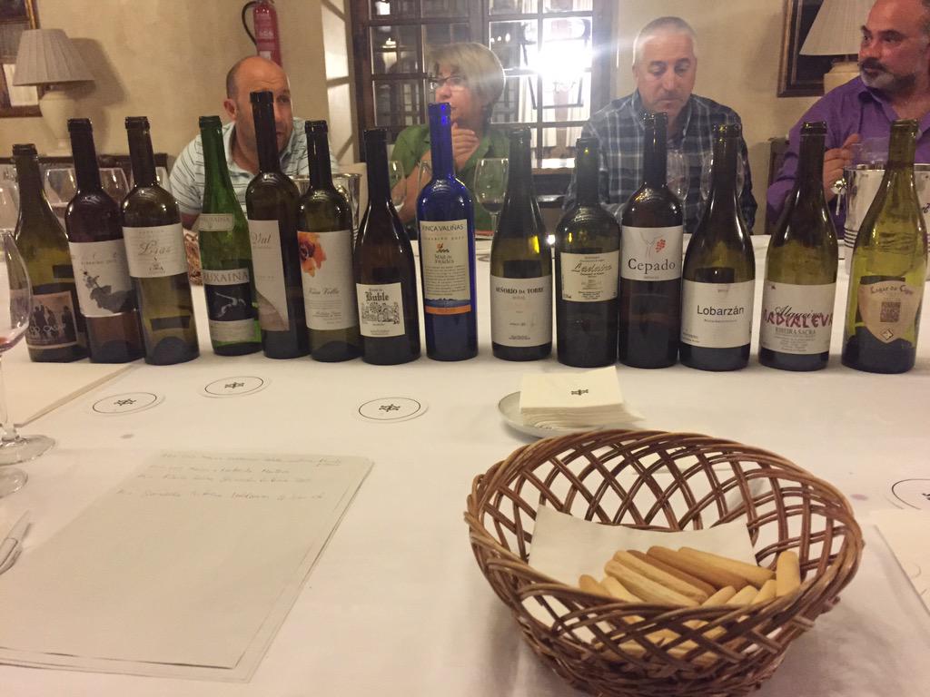 Cata magistral D.O. Gallegas a cargo de Luis Paadin y su hijo Alejandro, abanico de variedades, de suelos y altitudes