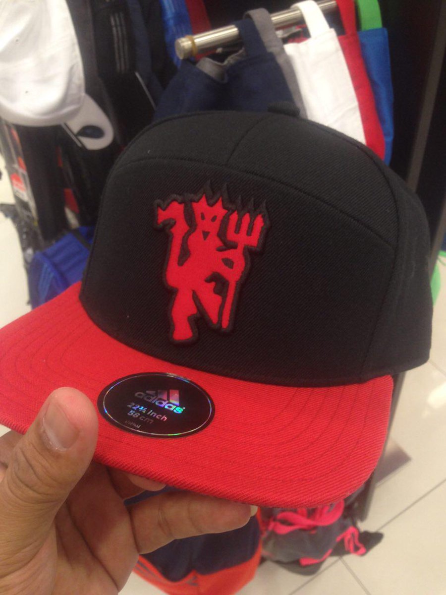 Indonesian Manchester United tweet media