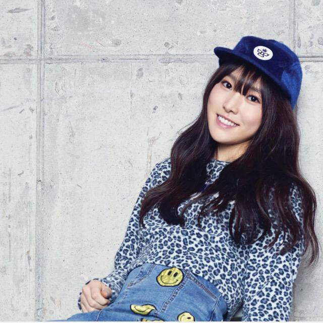 GFRIEND_TH's tweet photo. [PIC] #GFRIEND Maps Magazine http://t.co/Co1allWC82