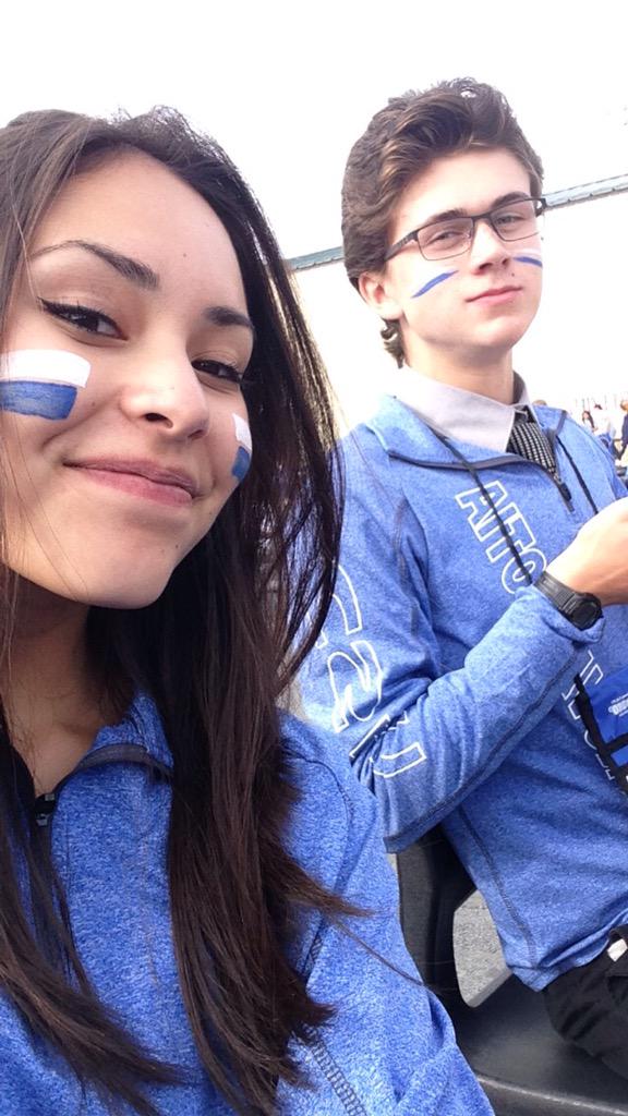 isabellm_0's tweet image. What&apos;s up @SandySPKH #CSLC 🙋🏽🙋🏽🙋🏽🙋🏽