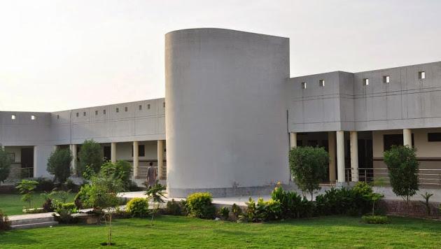 Inside view <a href="/MNSUAM/">MNS-UAM</a>