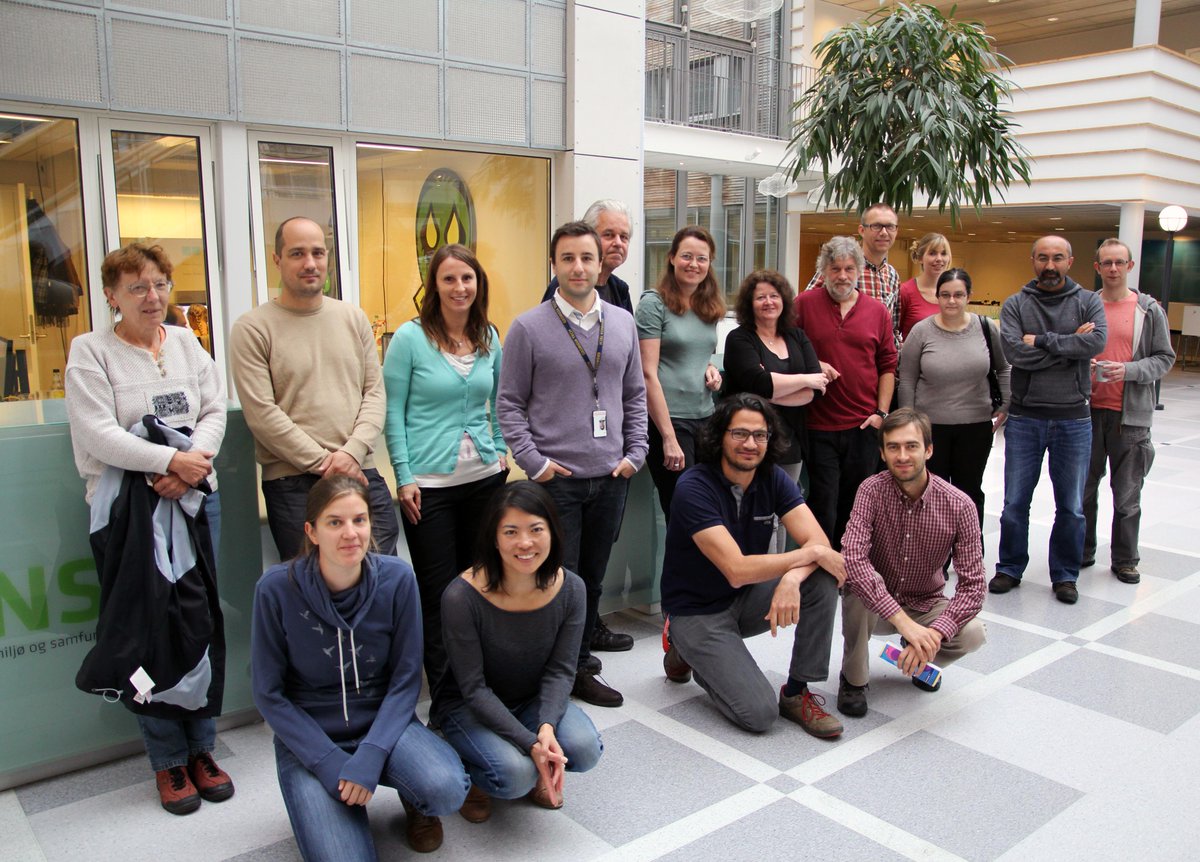 couturerm's tweet photo. Day 2 @NETLAKE  algal modelling workshop @NIVAforskning. Can we use high-frequency data to improve lake models ? http://t.co/MuC6EBb57k