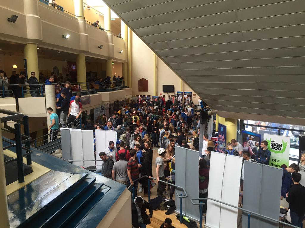 DIT_RowingClub's tweet photo. Bolton street is packed! #SocsWeek #DIT #DITRC http://t.co/ZvvOsxBjAG