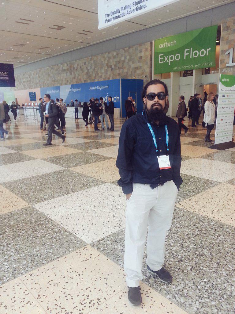 mediastinct's tweet photo. Happy Birthday to our co-founder @samronjude. Wishing you the best for the year ahead! :) #mediastinct #awxii #semp http://t.co/KlZcMlAEmw