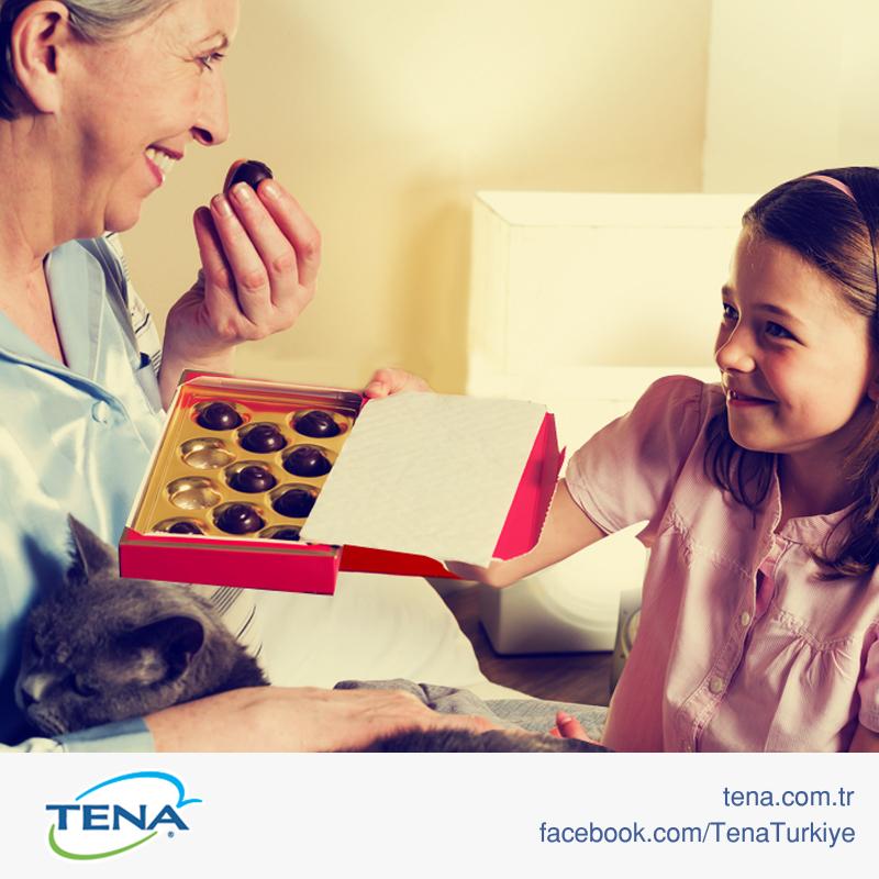 Sağlığınız için, bayramda ikram edilen tatlı ve şekerli yiyecekleri aşırı tüketmemeye özen gösterin!