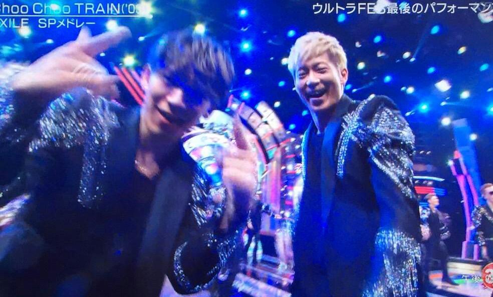 24krjsb0902's tweet photo. 直（あっ俺の大好きなカメラ！）

啓（あっ俺らＢ型コンビ！） http://t.co/U0rV7wUggZ