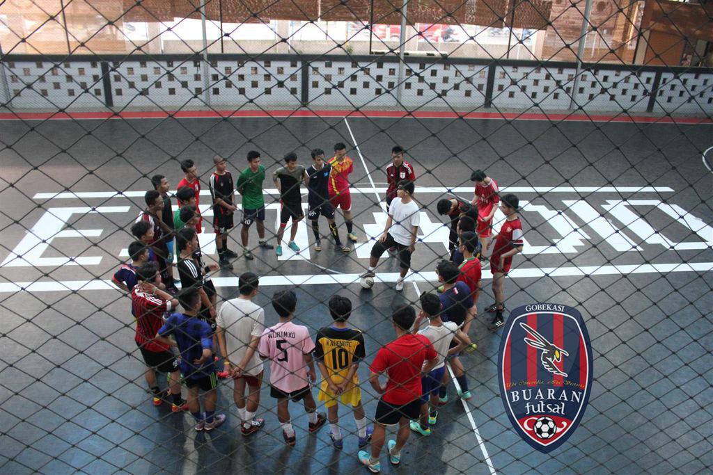 GoBuaranFutsal's tweet image. Prepare Sakato Cup U-19 di GOR Tambun pada akhir pekan ini. Goodluck Boys.. #WeBuild #Wedevelope #WeWin