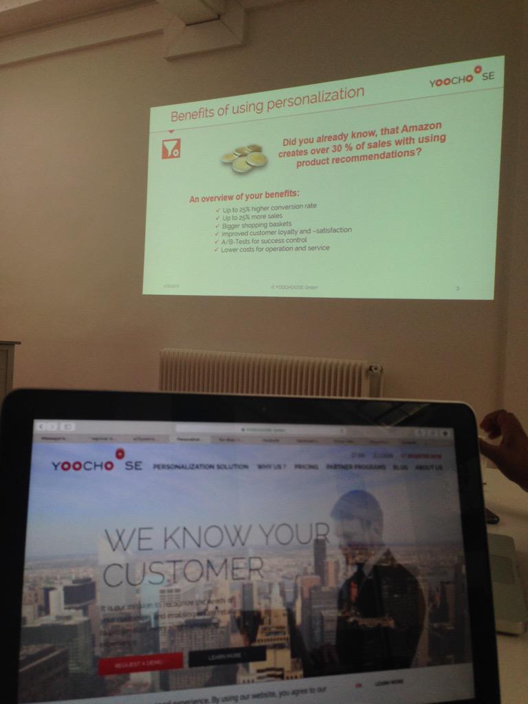 AlineLeHir's tweet photo. Presentation of @Yoochoose for the @eZSystemsFR newcomers by the CEO Michael Friedmann himself! #personalizationiskey http://t.co/zYy3djcUv5